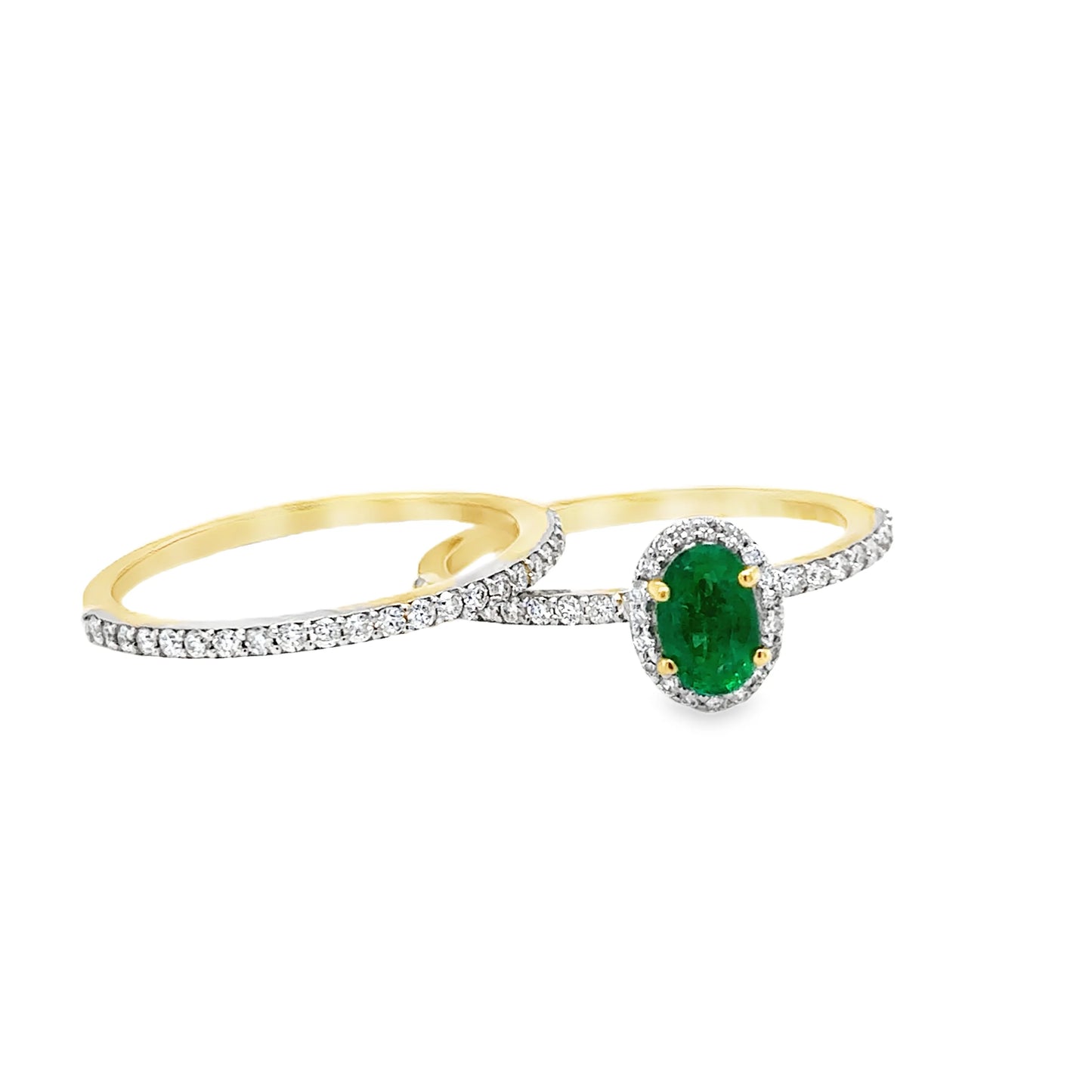 14KT YELLOW GOLD EMERALD AND DIAMONDS RING