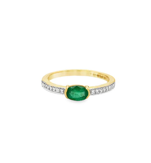 14KT YELLOW GOLD EMERALD AND DIAMONDS RING