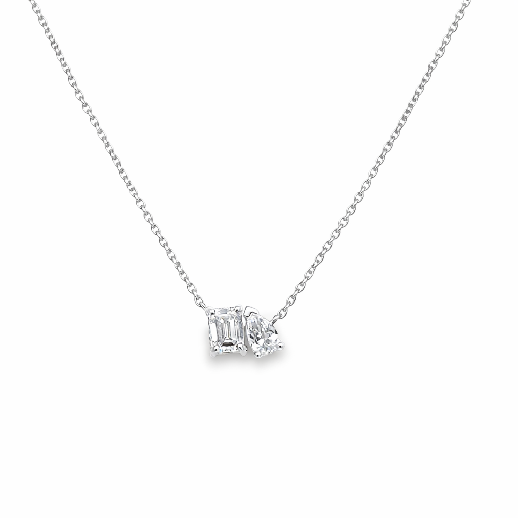 14KT GOLD DIAMOND NECKLACE