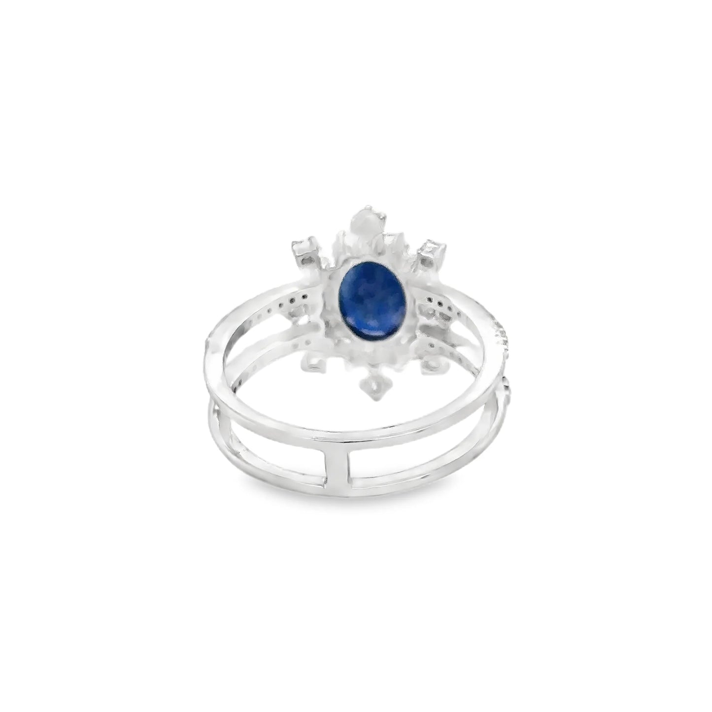 18KT WHITE GOLD SAPPHIRE AND DIAMONDS RING