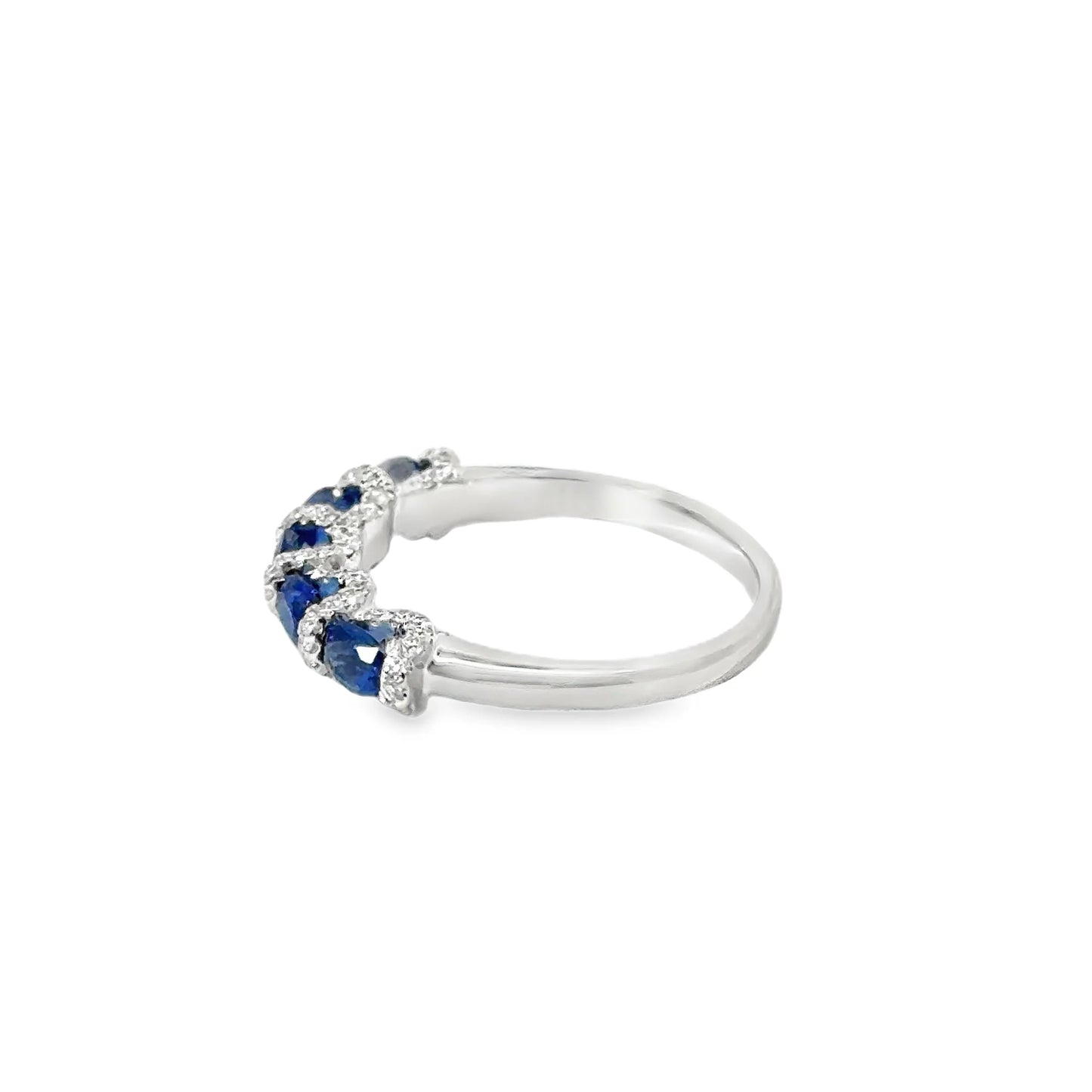 18KT WHITE GOLD SAPPHIRE AND DIAMOND RING