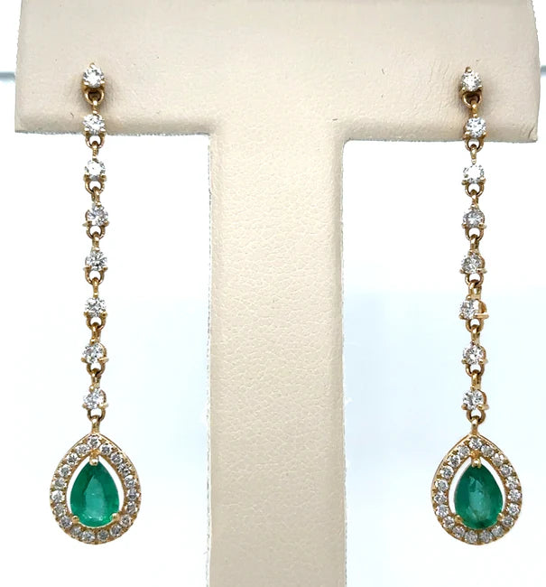14KT YELLOW GOLD EMERALD AND DIAMONDS EARRING