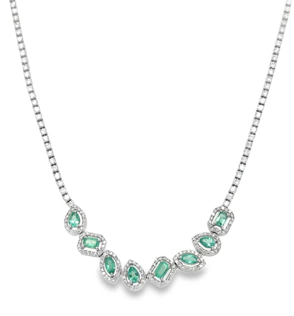 18KT WHITE GOLD EMERALD AND DIAMOND NECKLACE