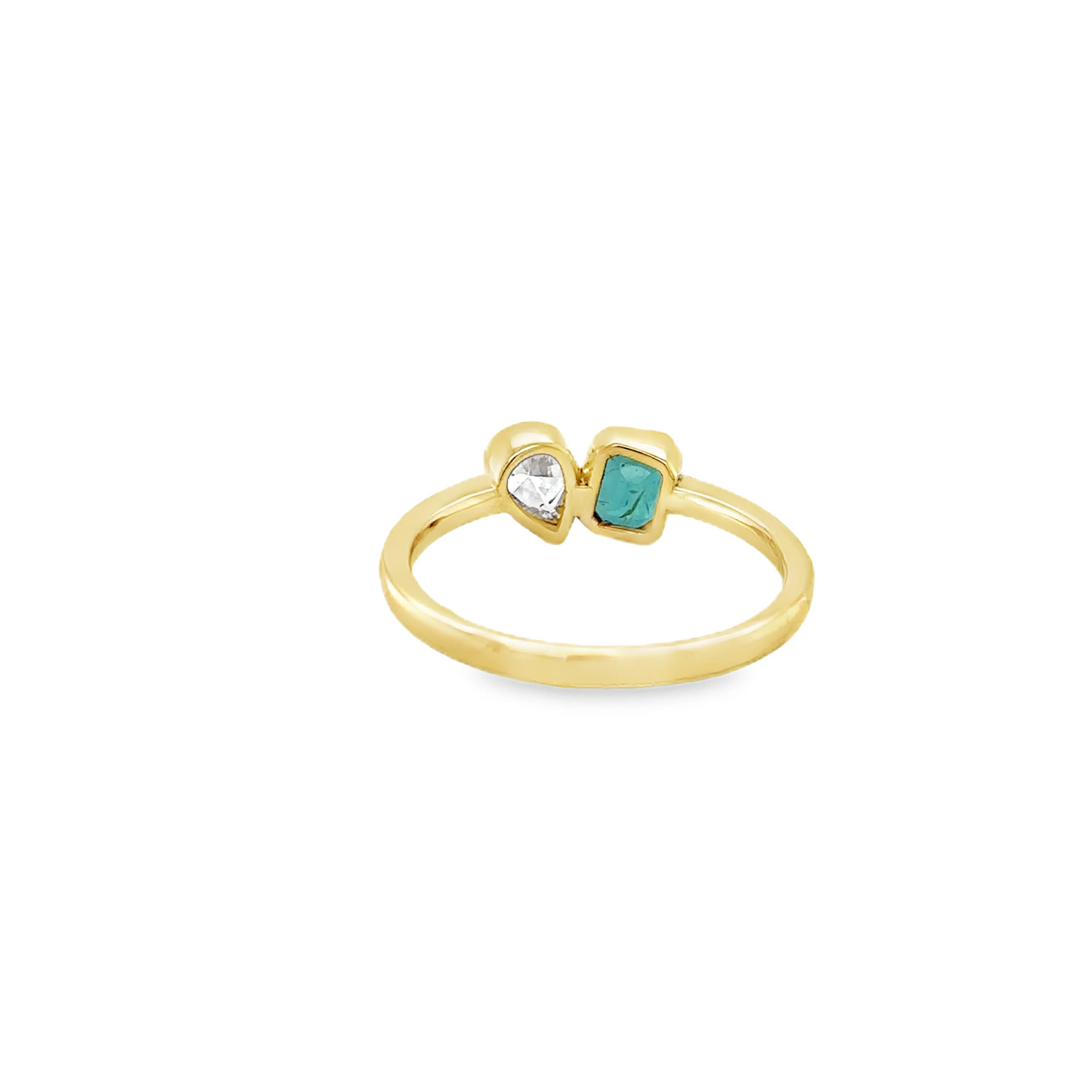14KT YELLOW GOLD EMERALD AND YELLOW DIAMOND RING