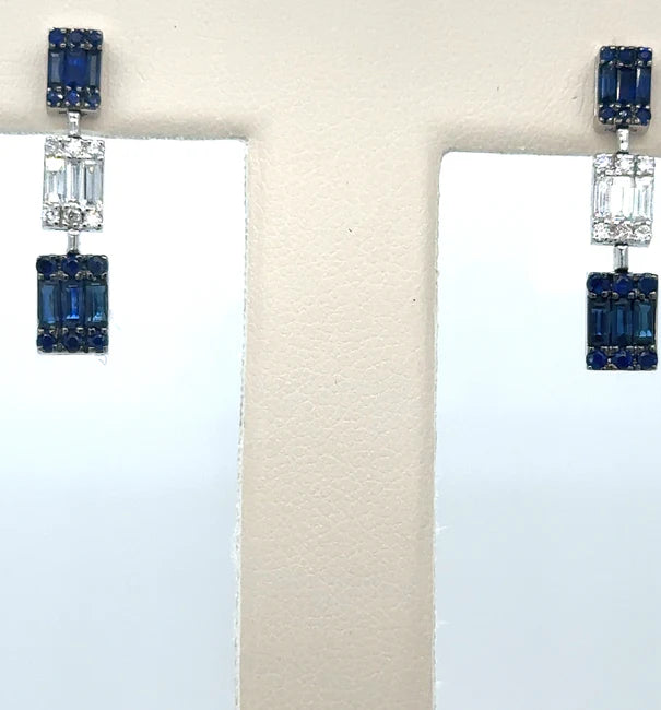 18KT WHITE GOLD SAPPHIRE AND DIAMONDS EARRING