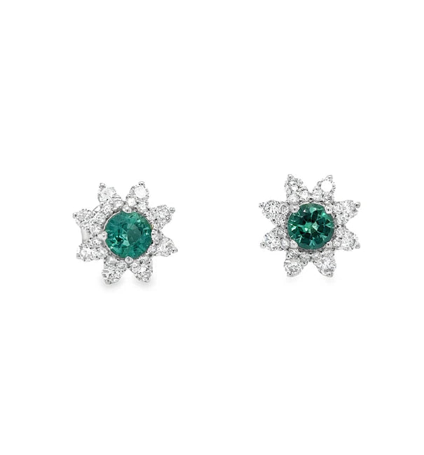 18KT WHITE GOLD EMERALD AND DIAMONDS EARRING
