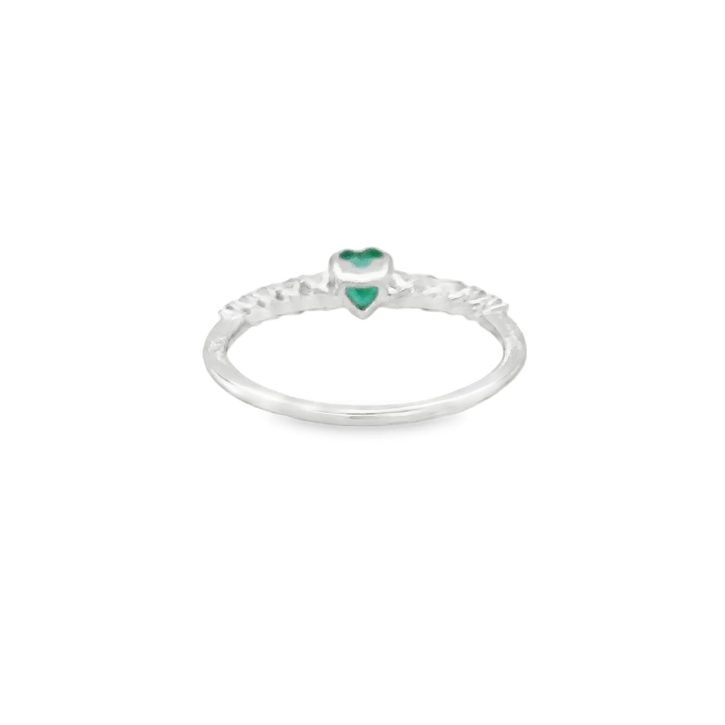 18KT WHITE GOLD HEART EMERALD AND DIAMONDS RING