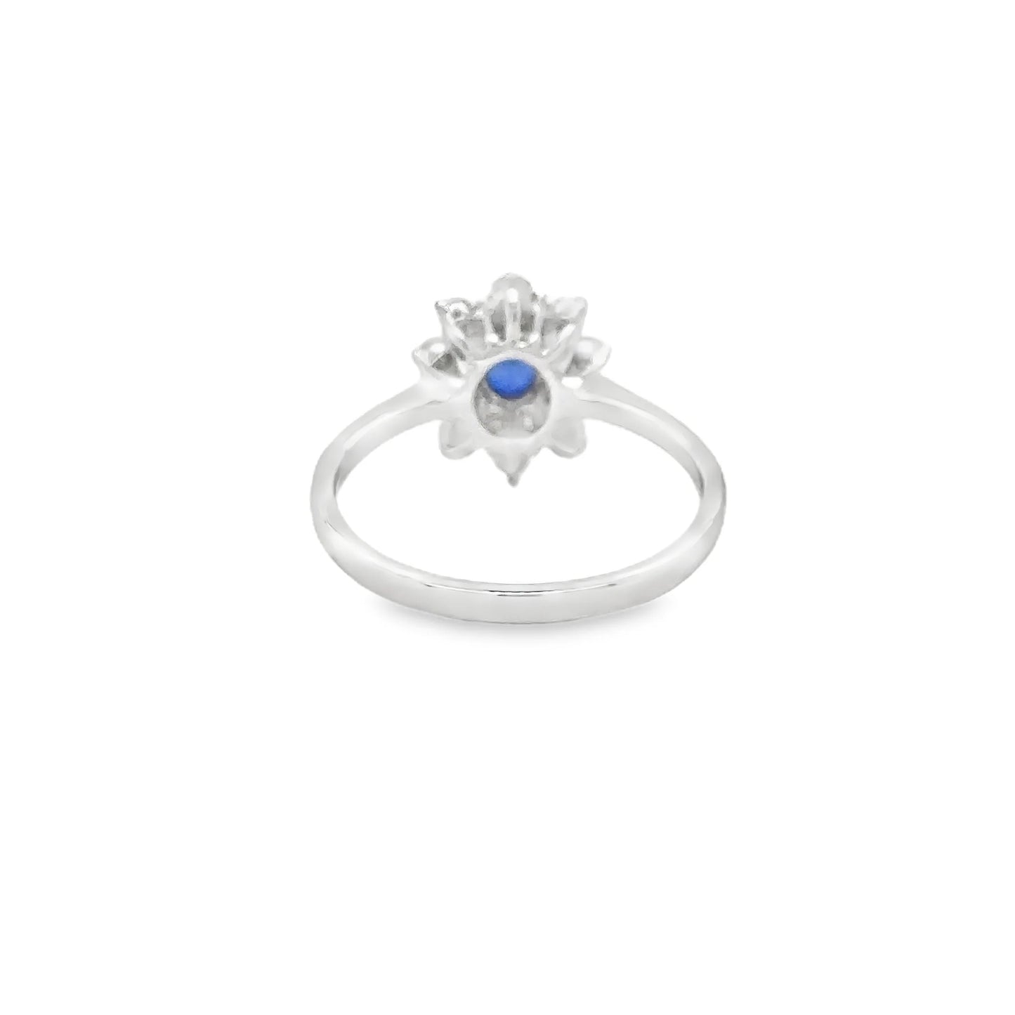 18KT WHITE GOLD SAPPHIRE AND DIAMONDS RING