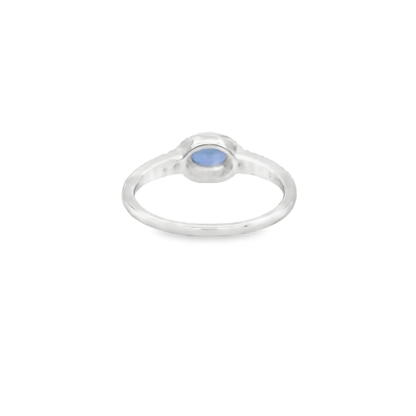 18KT WHITE GOLD SAPPHIRE AND DIAMONDS RING