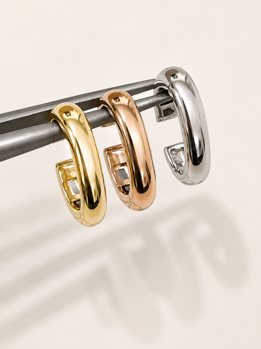18K DOME EAR CUFF, 1.8 GRAMS, ANY GOLD COLOR