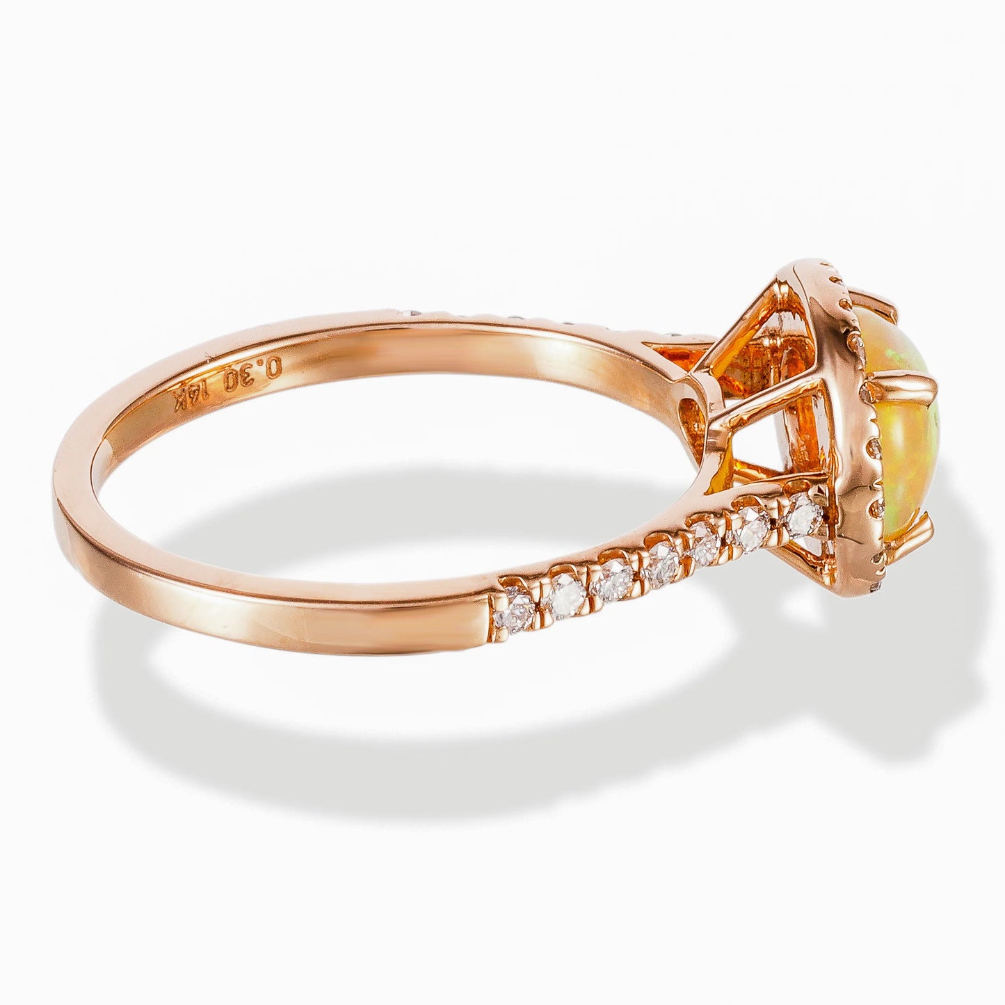 14KT DIAMOND / OPAL OVAL RING