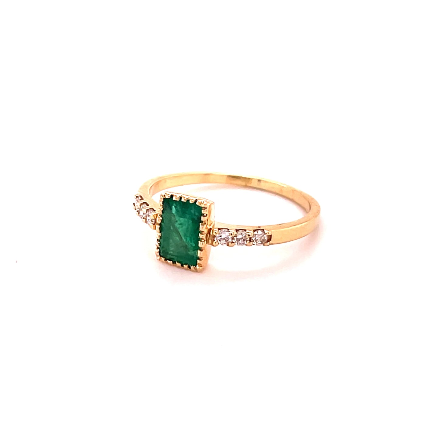 14KT GOLD EMERALD RING WITH DIAMONDS