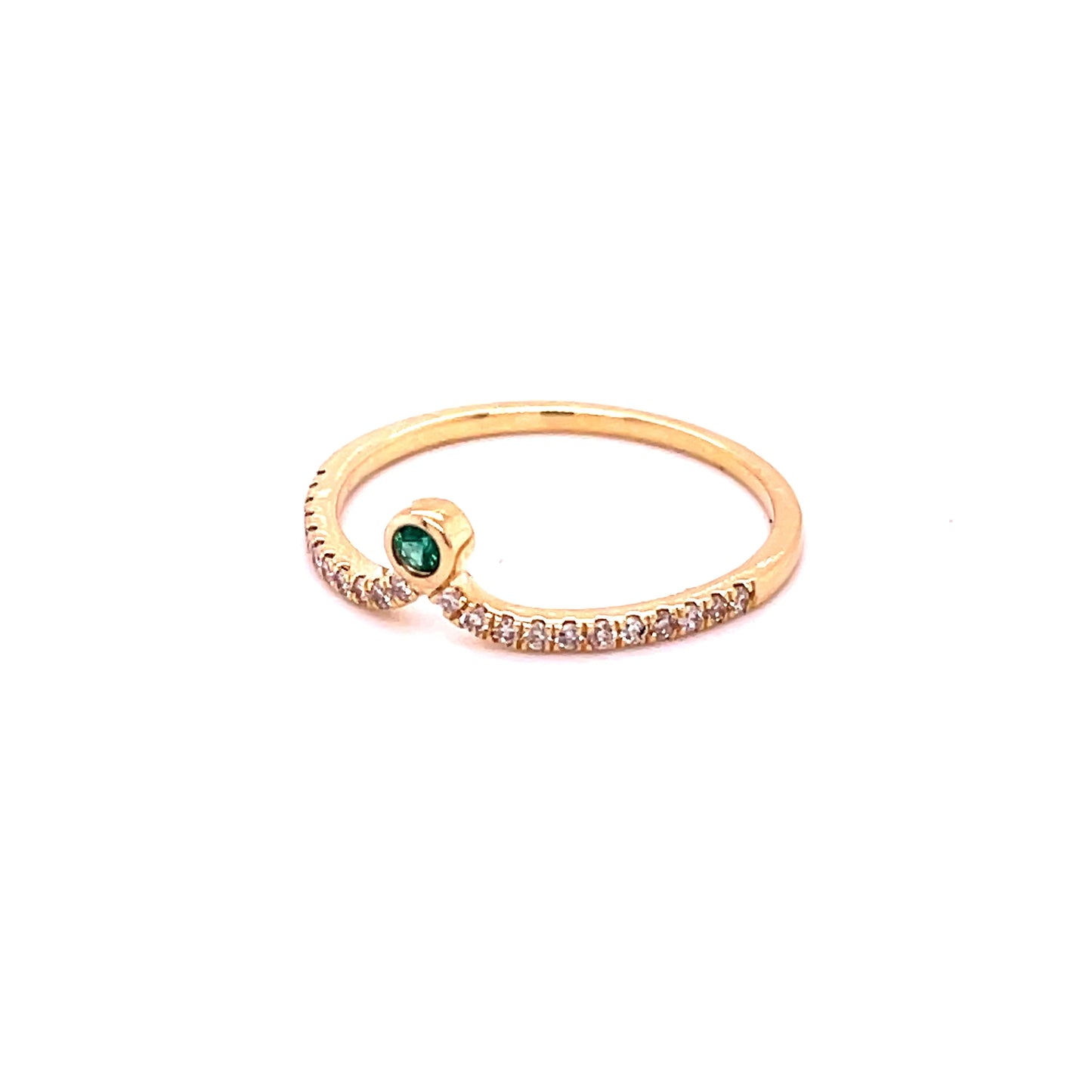 14KT GOLD EMERALD RING WITH DIAMONDS