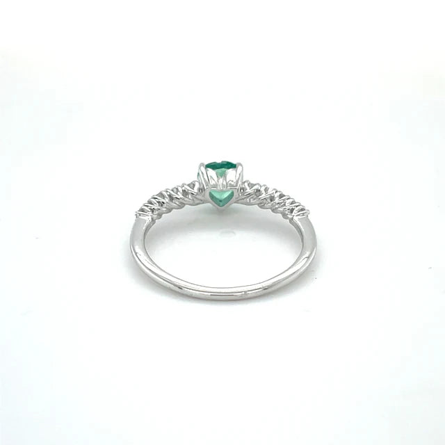 HEART SHAPE EMERALD DIAMOND RING