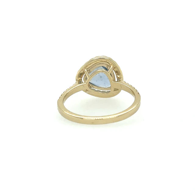 YELLOW GOLD BLUE SAPPHIRE RING WITH DIAMONDS