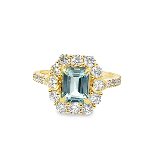 14KT GOLD AQUAMARINE AND DIAMOND RING
