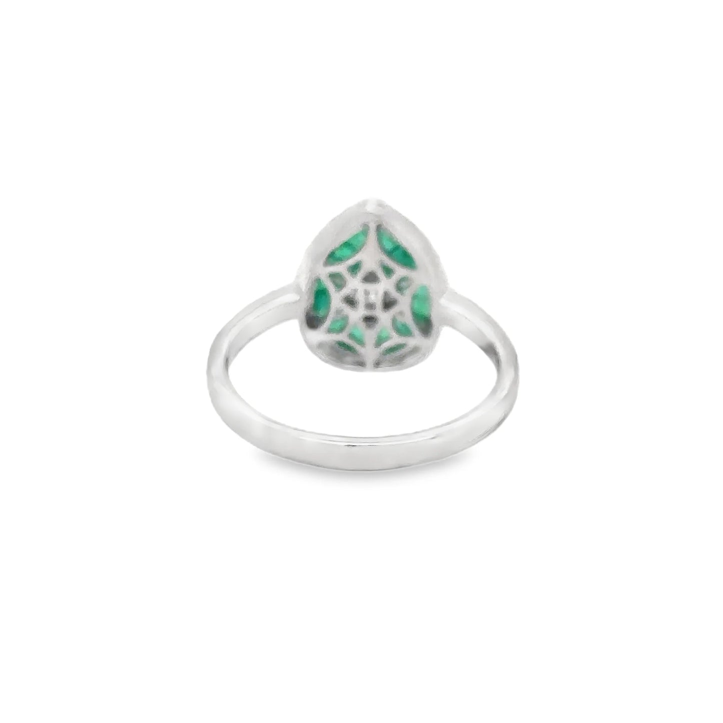 14KT WHITE GOLD EMERALD AND DIAMONDS PEAR SHAPE RING
