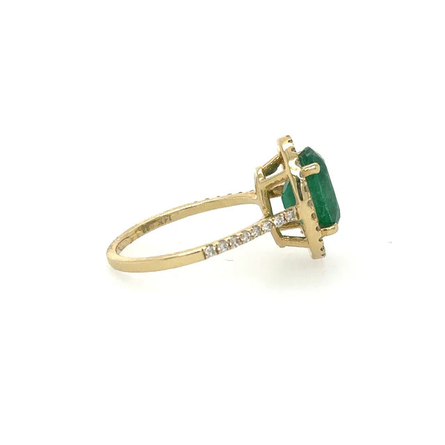 YELLOW GOLD EMERALD RING WITH DIAMONDS