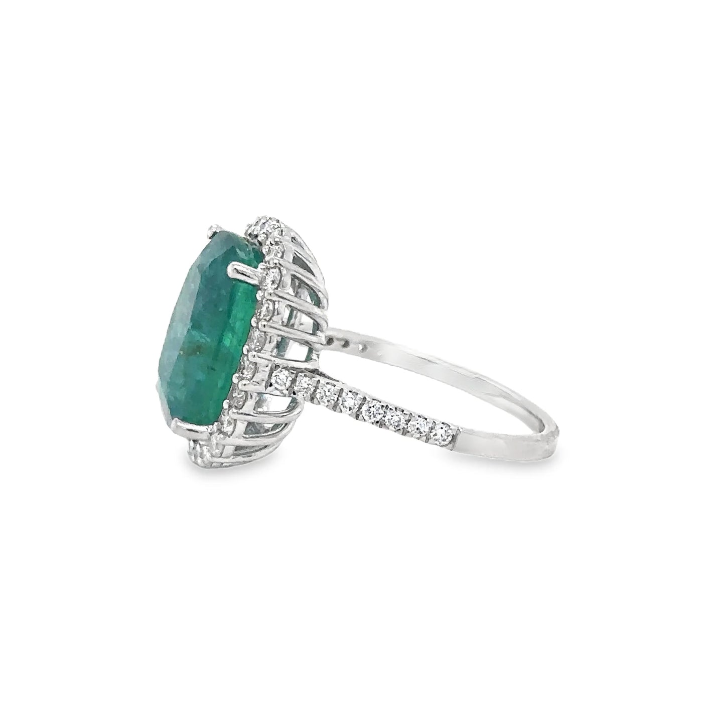 14KT WHITE GOLD EMERALD AND DIAMONDS RING