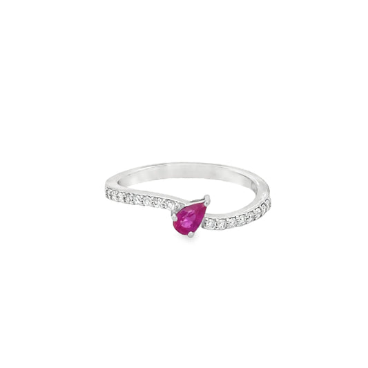 14KT WHITE GOLD RUBY AND DIAMONDS RING