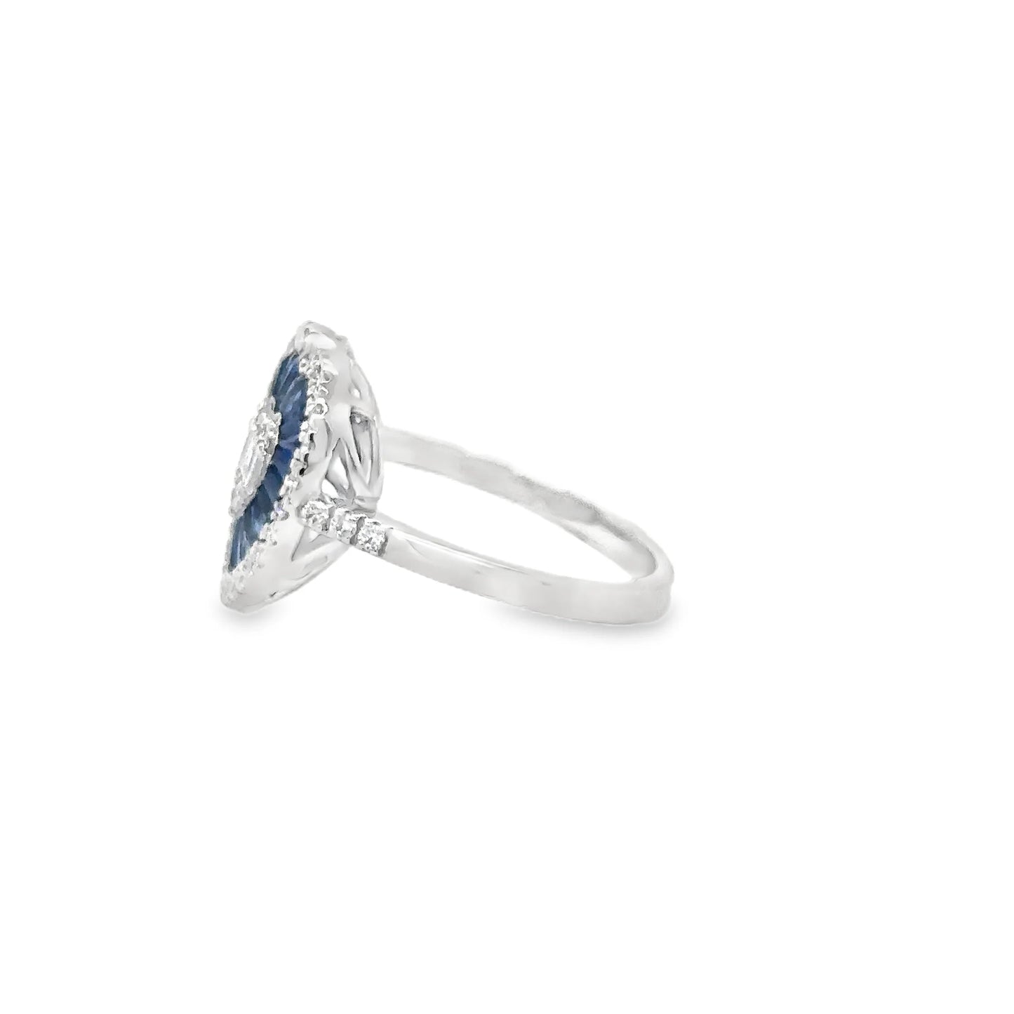 14KT WHITE GOLD SAPPHIRE AND DIAMONDS HEART RING