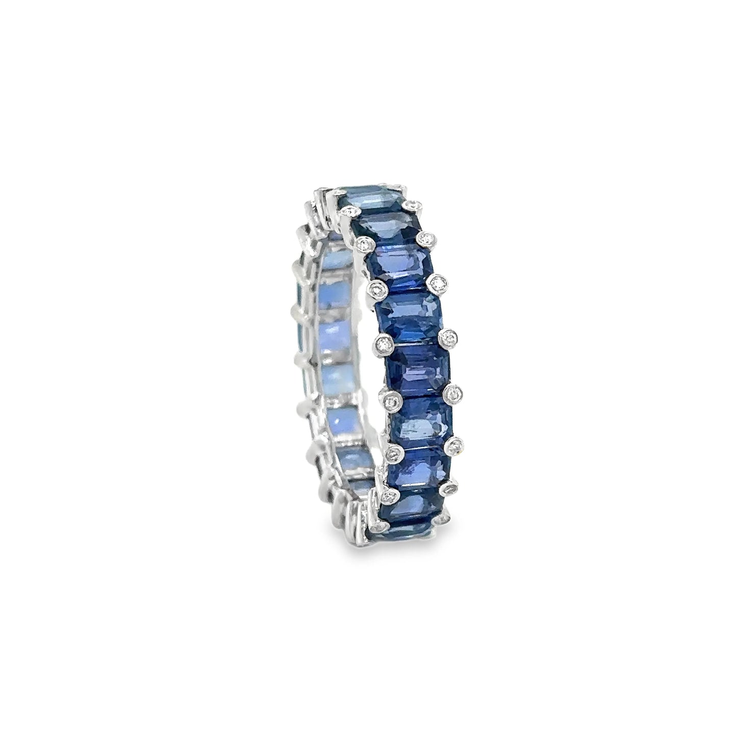 14KT WHITE GOLD SAPPHIRE AND DIAMONDS RING