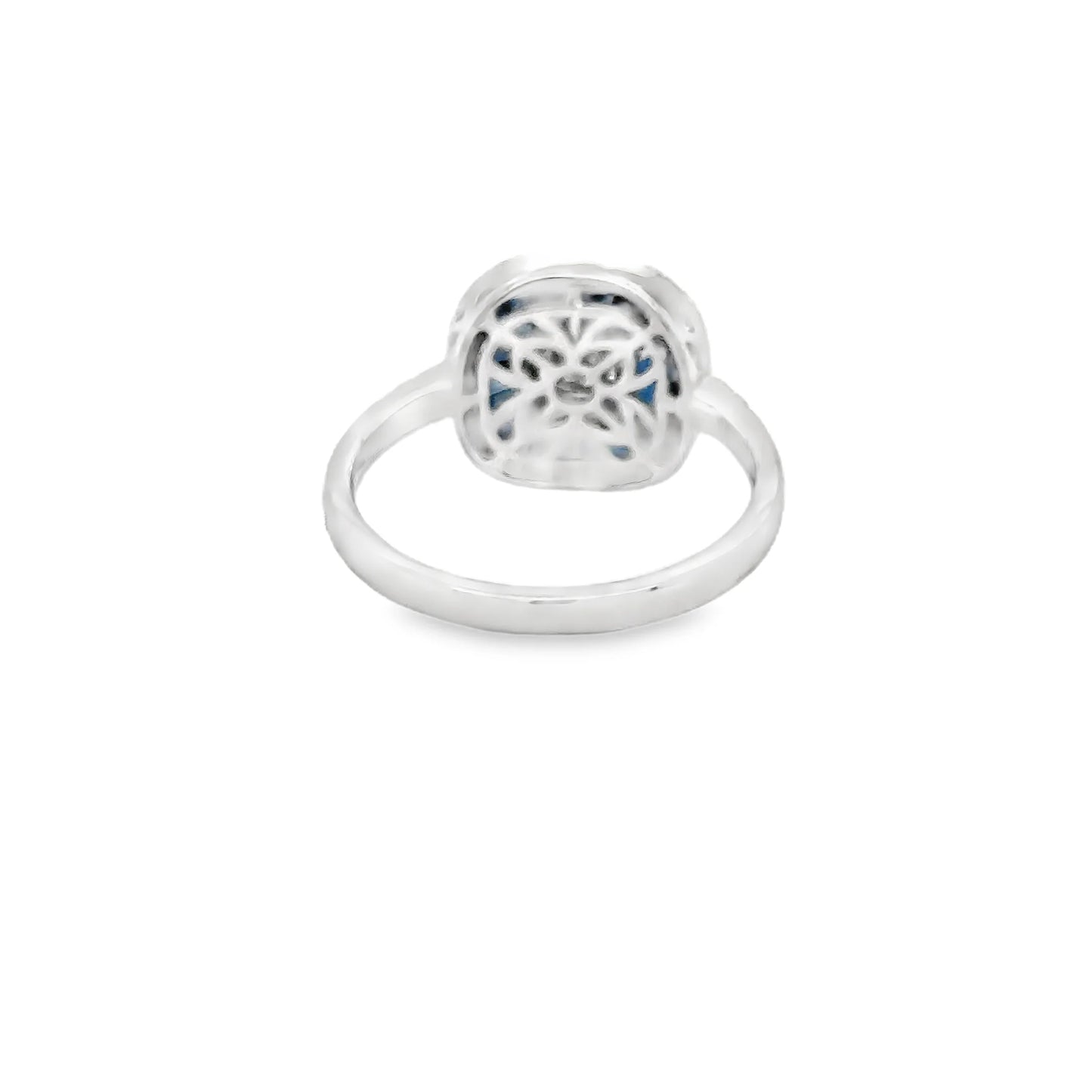 14KT WHITE GOLD SAPPHIRE AND DIAMONDS RING