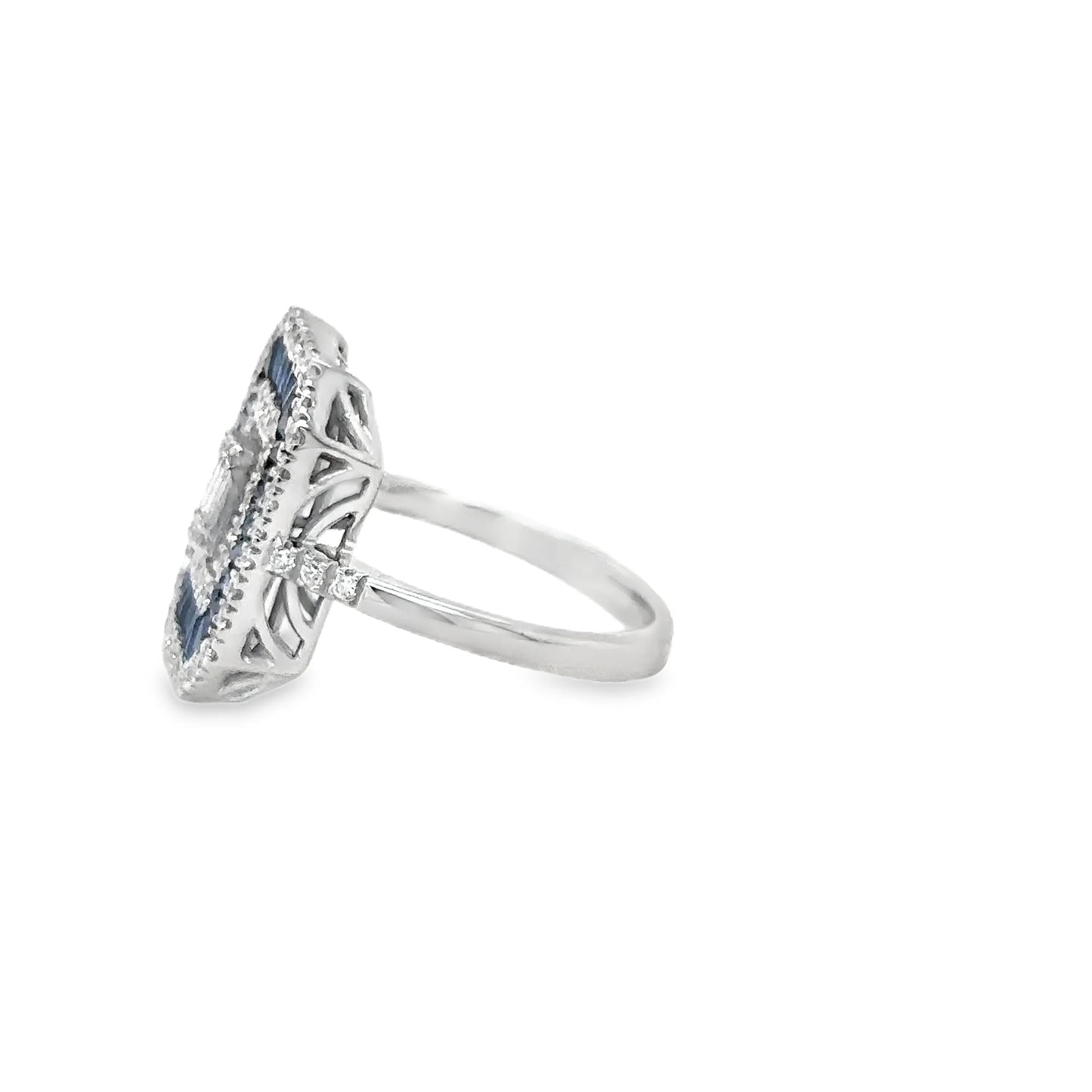 14KT WHITE GOLD SAPPHIRE AND DIAMONDS RING