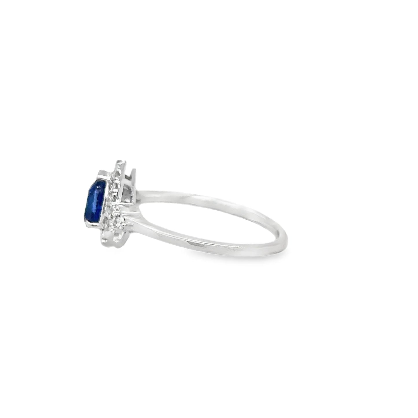 14KT WHITE GOLD SAPPHIRE AND DIAMONDS RING