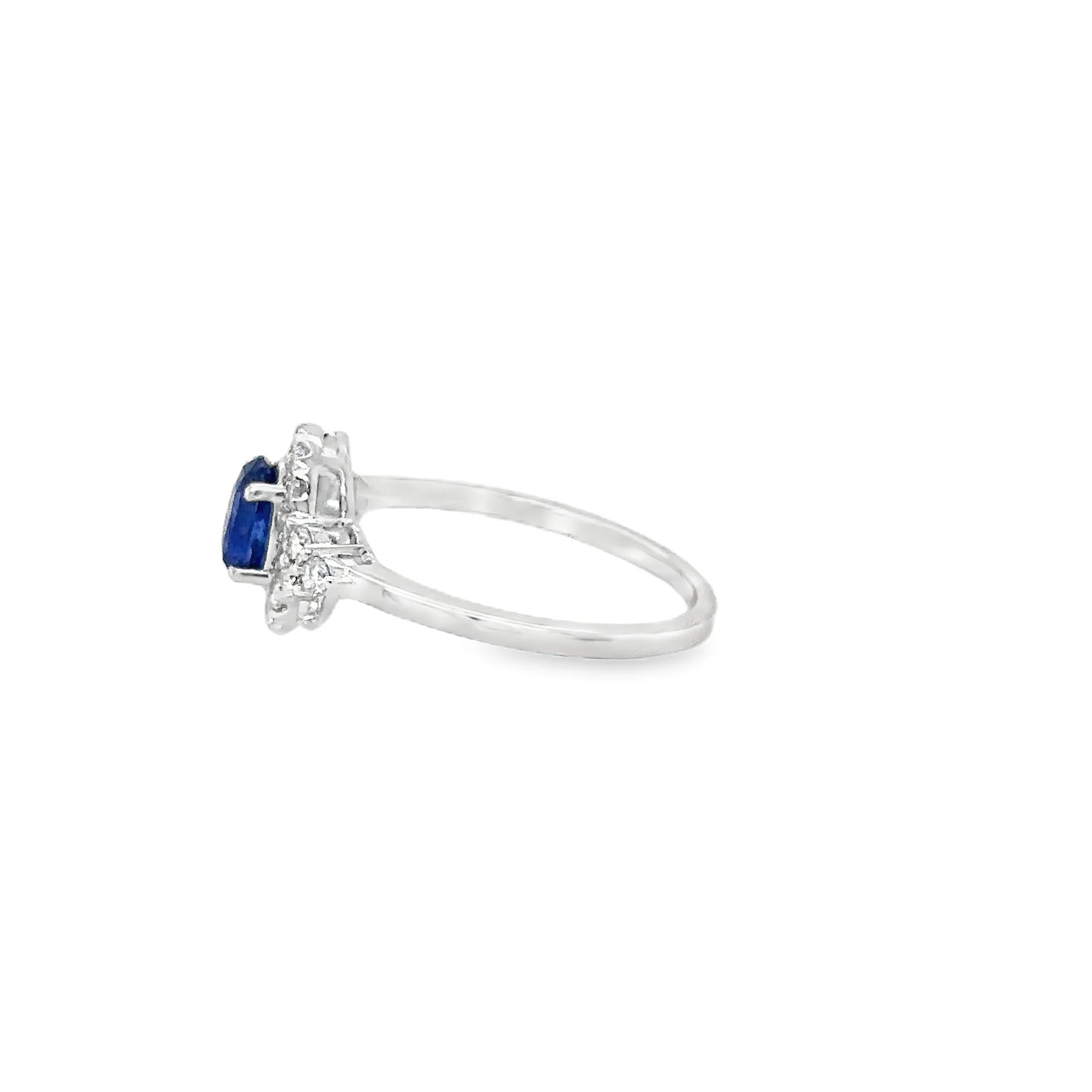14KT WHITE GOLD SAPPHIRE AND DIAMONDS RING