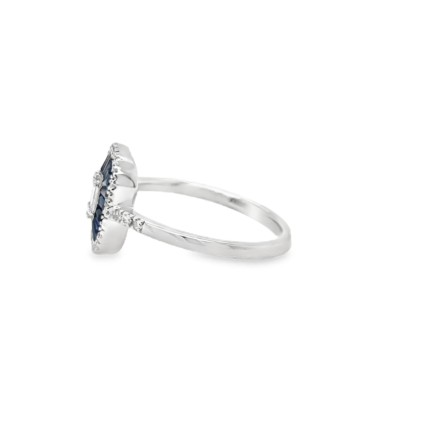 14KT WHITE GOLD SAPPHIRE AND DIAMONDS RING