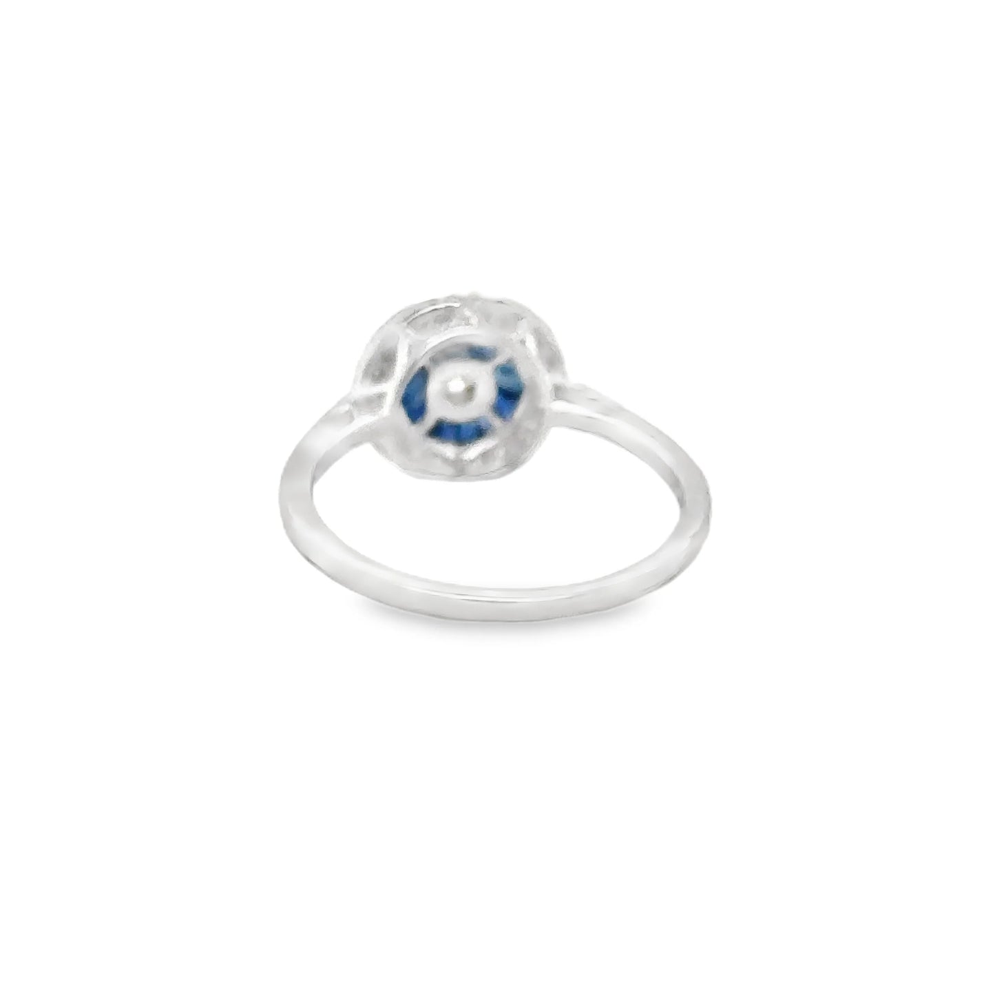 14KT WHITE GOLD SAPPHIRE AND DIAMONDS RING