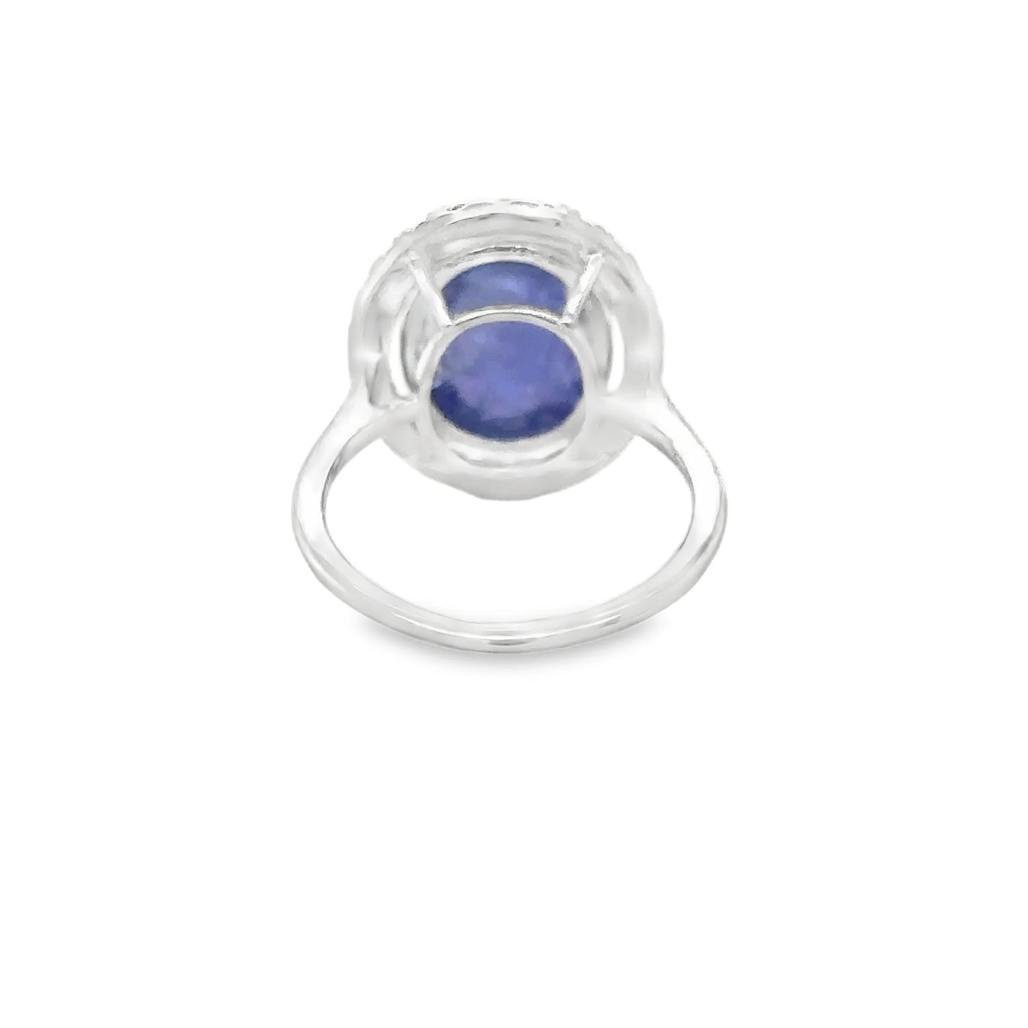 14KT WHITE GOLD TANZANITE AND DIAMONDS RING