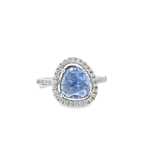 14KT WHITE GOLD TANZANITE AND DIAMONDS RING