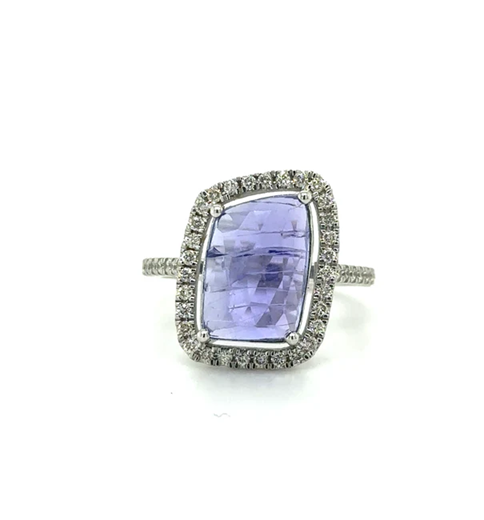 14KT WHITE GOLD TANZANITE AND DIAMONDS RING