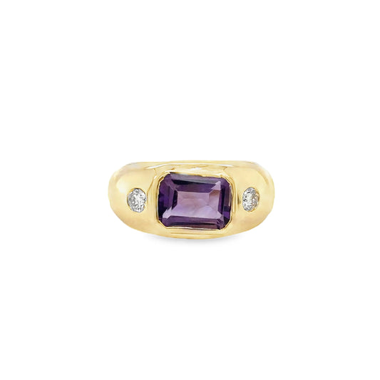 14KT YELLOW GOLD AMETHYST RING WITH DIAMONDS