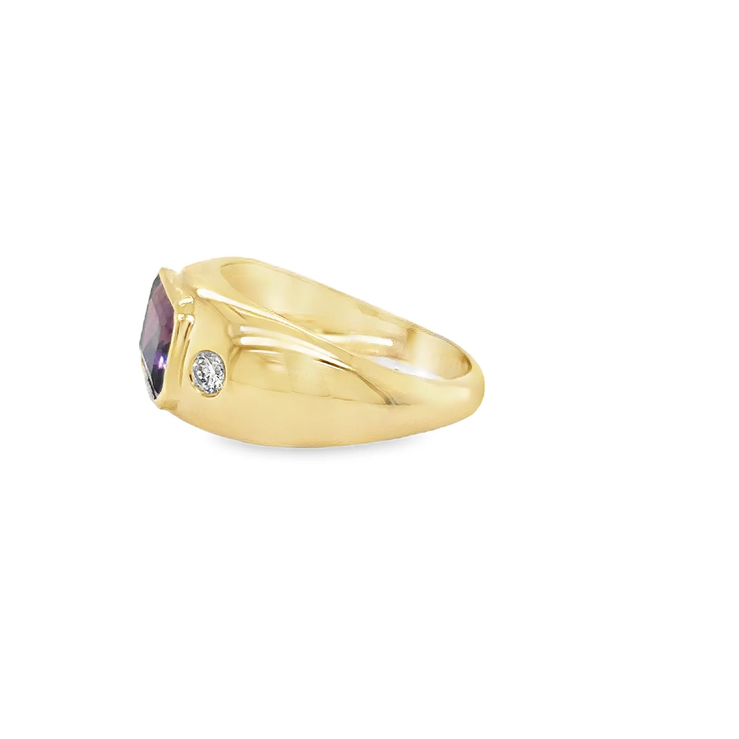 14KT YELLOW GOLD AMETHYST RING WITH DIAMONDS