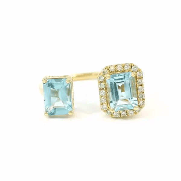 14KT YELLOW GOLD AQUAMARINE RING WITH DIAMONDS