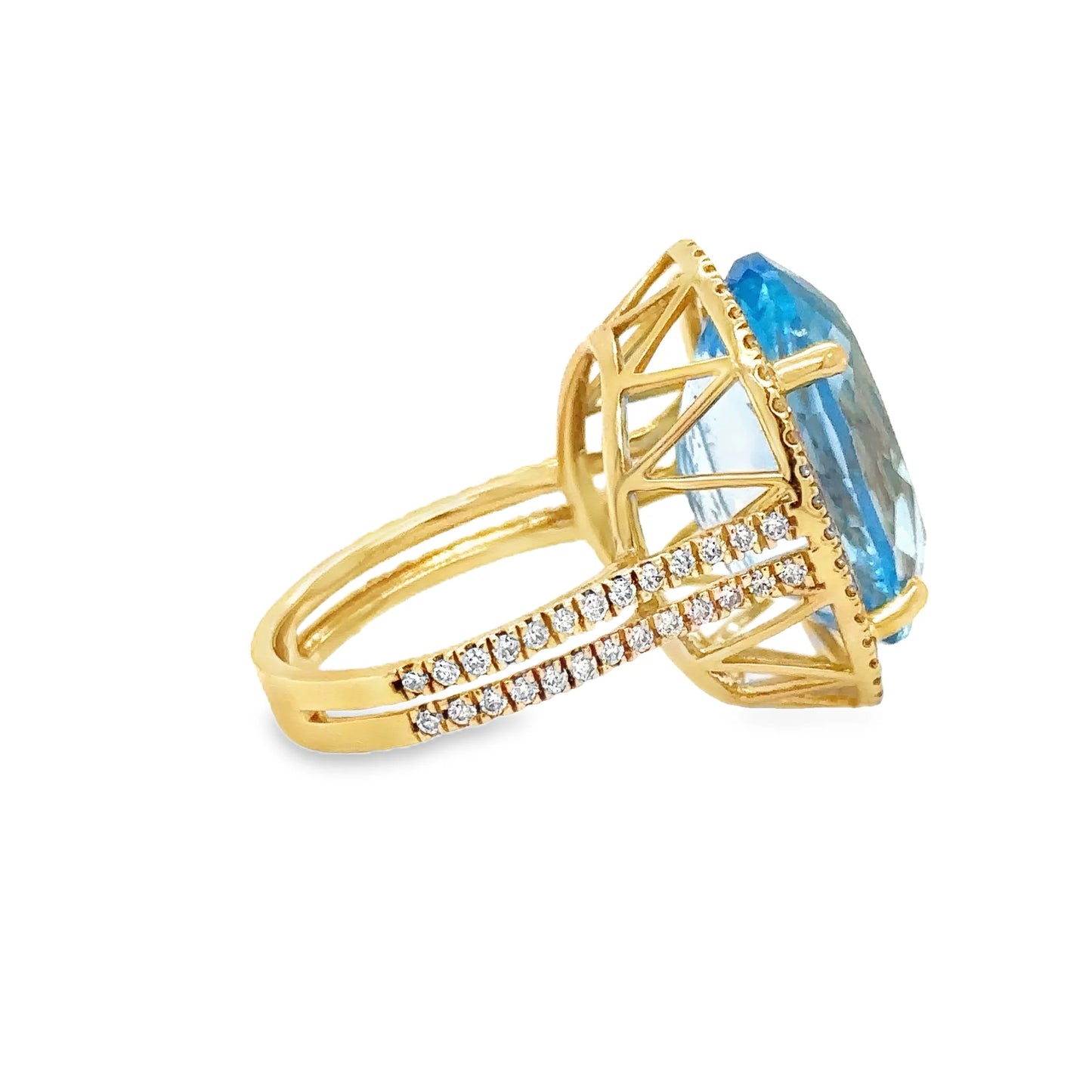 14KT YELLOW GOLD BLUE TOPAZ AND DIAMONDS RING