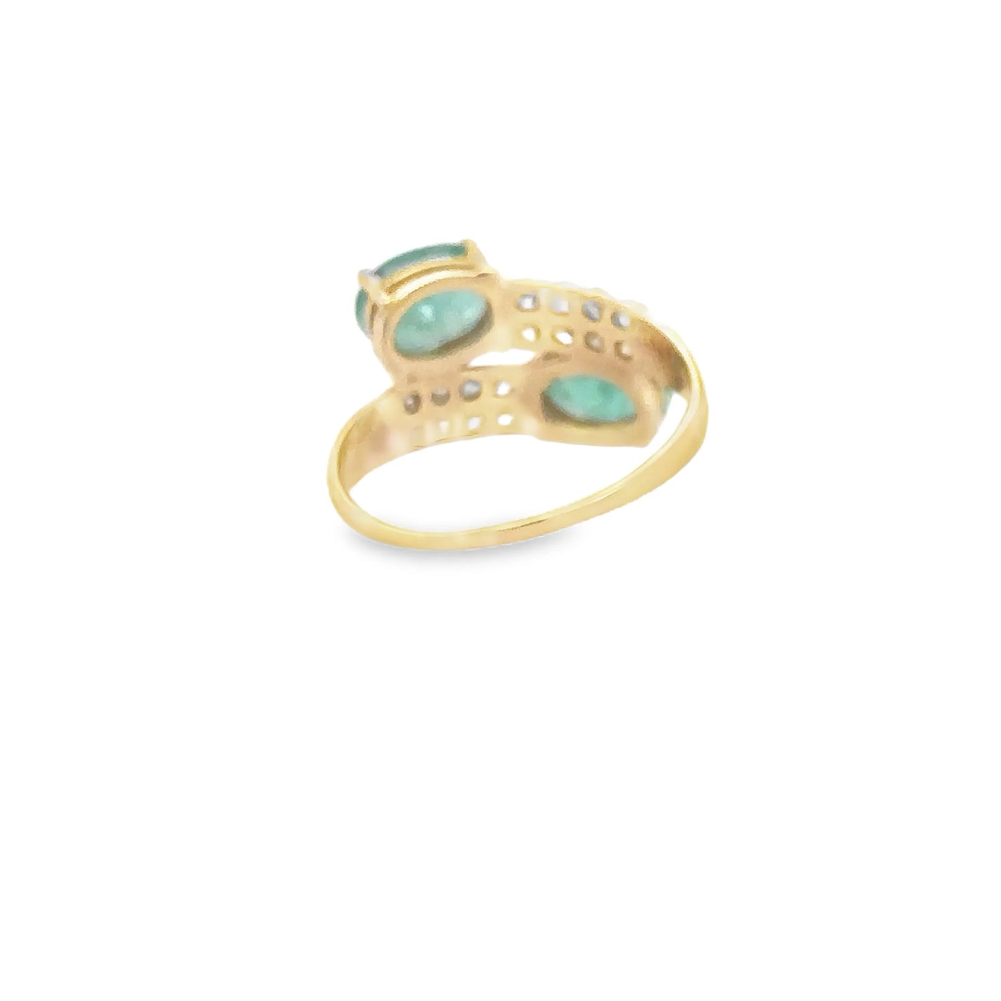 14KT YELLOW GOLD EMERALD AND DIAMOND RING