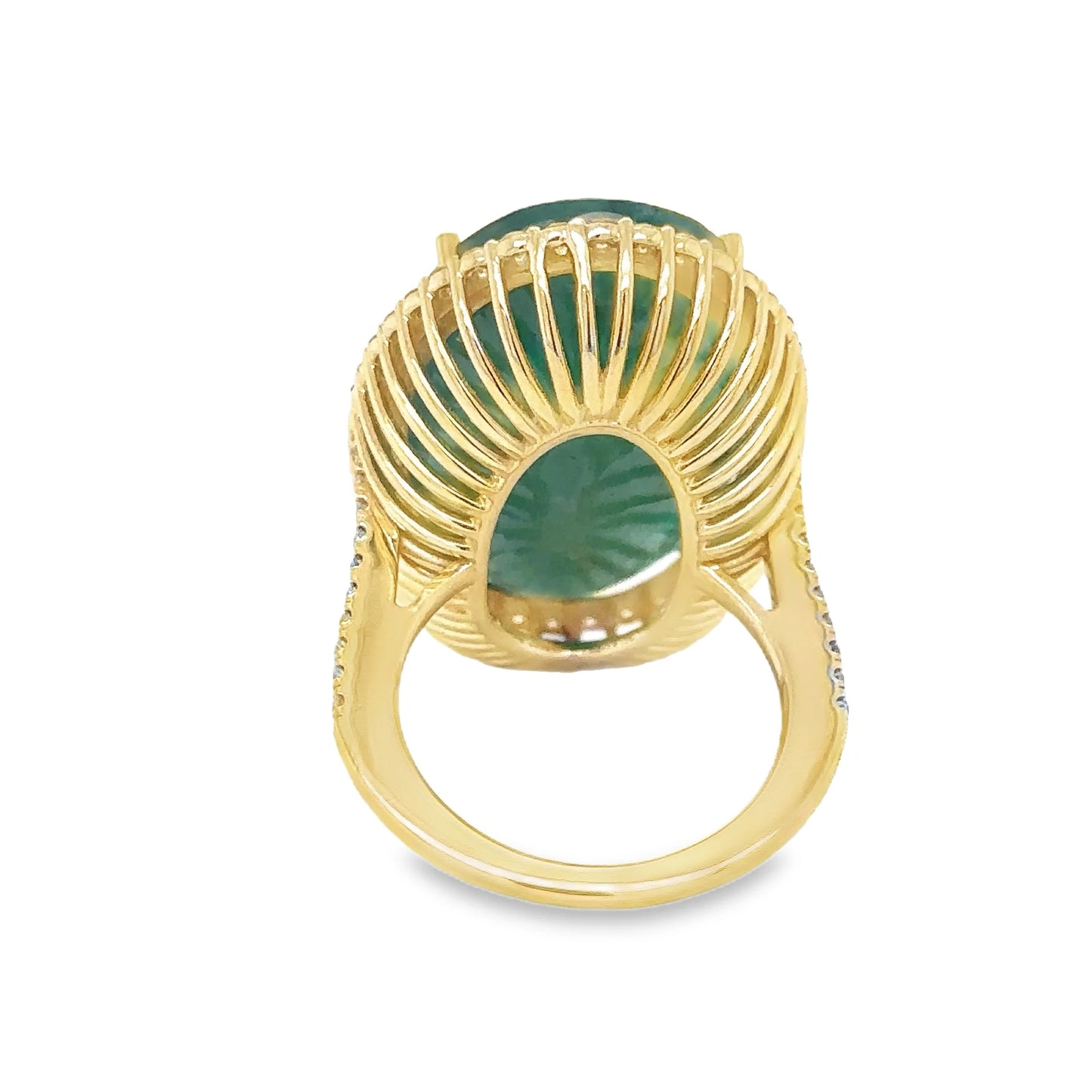 14KT YELLOW GOLD EMERALD AND DIAMONDS RING