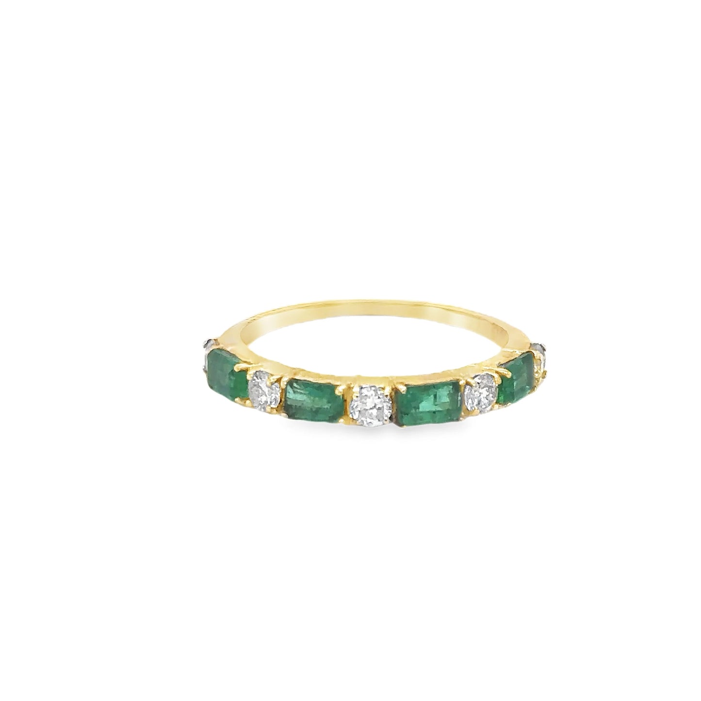 14KT YELLOW GOLD EMERALD AND DIAMONDS RING