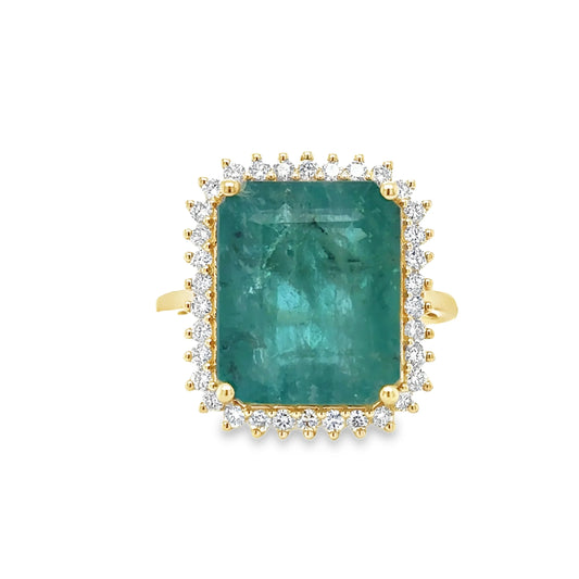 14KT YELLOW GOLD EMERALD AND DIAMONDS RING