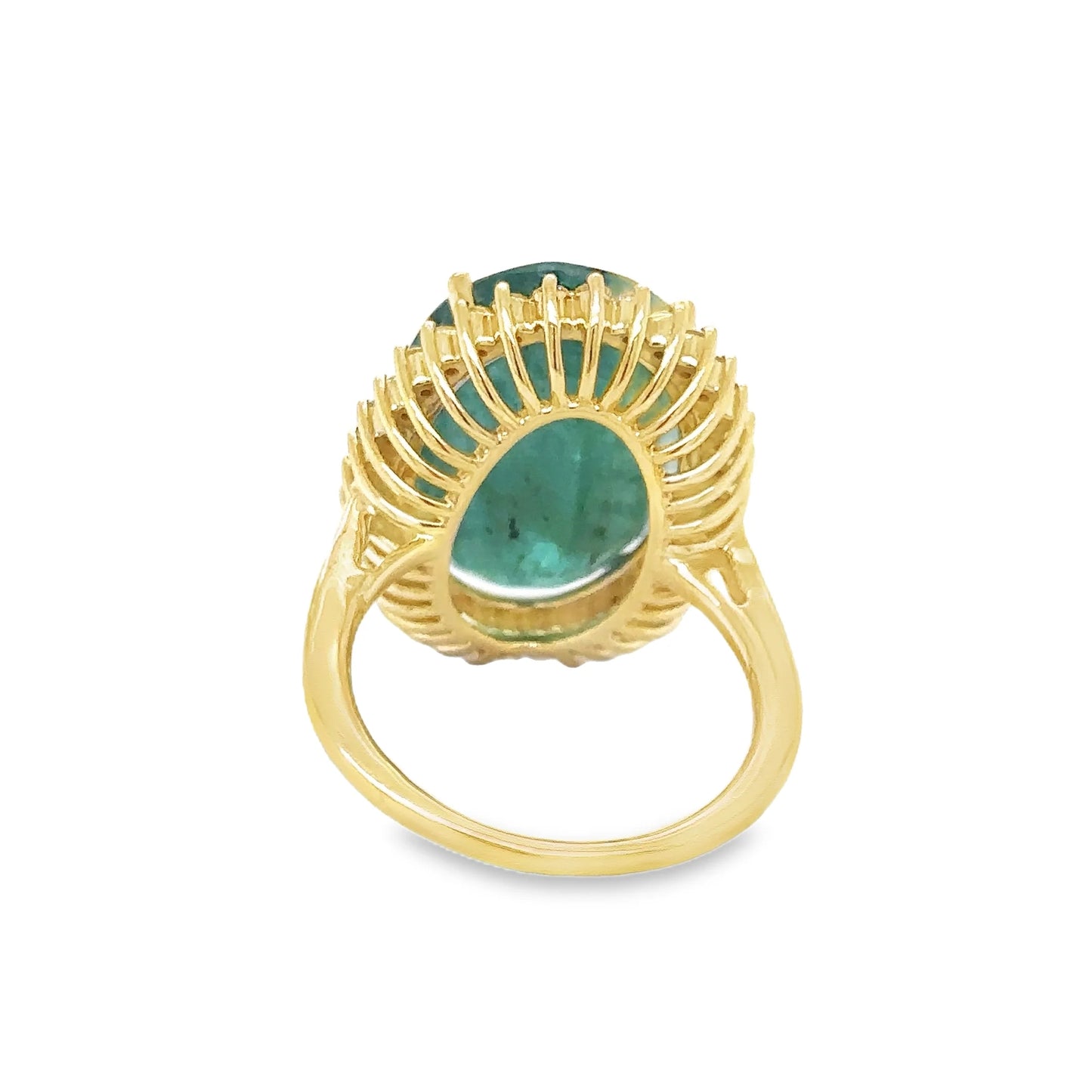 14KT YELLOW GOLD EMERALD AND DIAMONDS RING