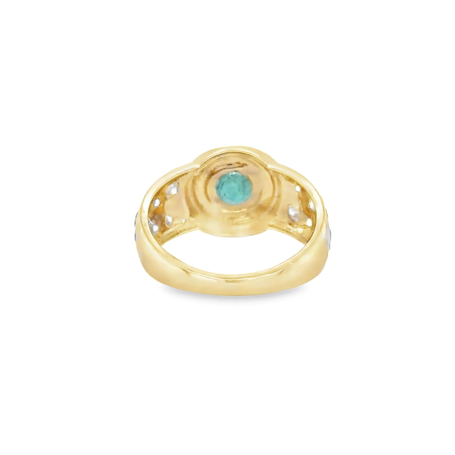 14KT YELLOW GOLD EMERALD AND DIAMONDS RING