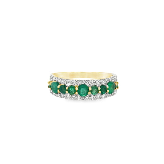 14KT YELLOW GOLD EMERALD AND DIAMONDS RING