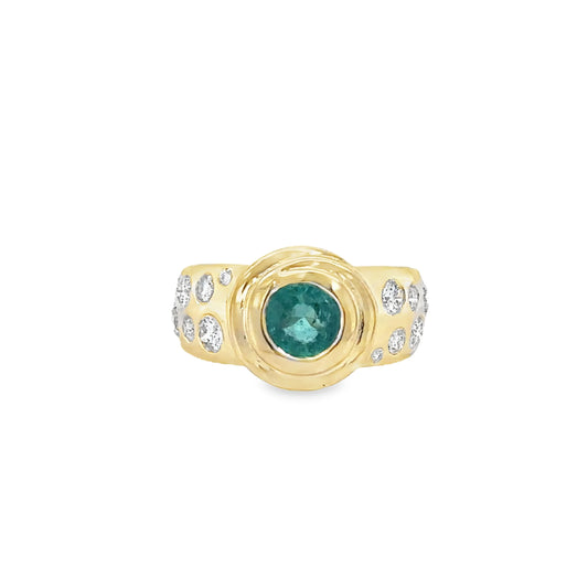 14KT YELLOW GOLD EMERALD AND DIAMONDS RING
