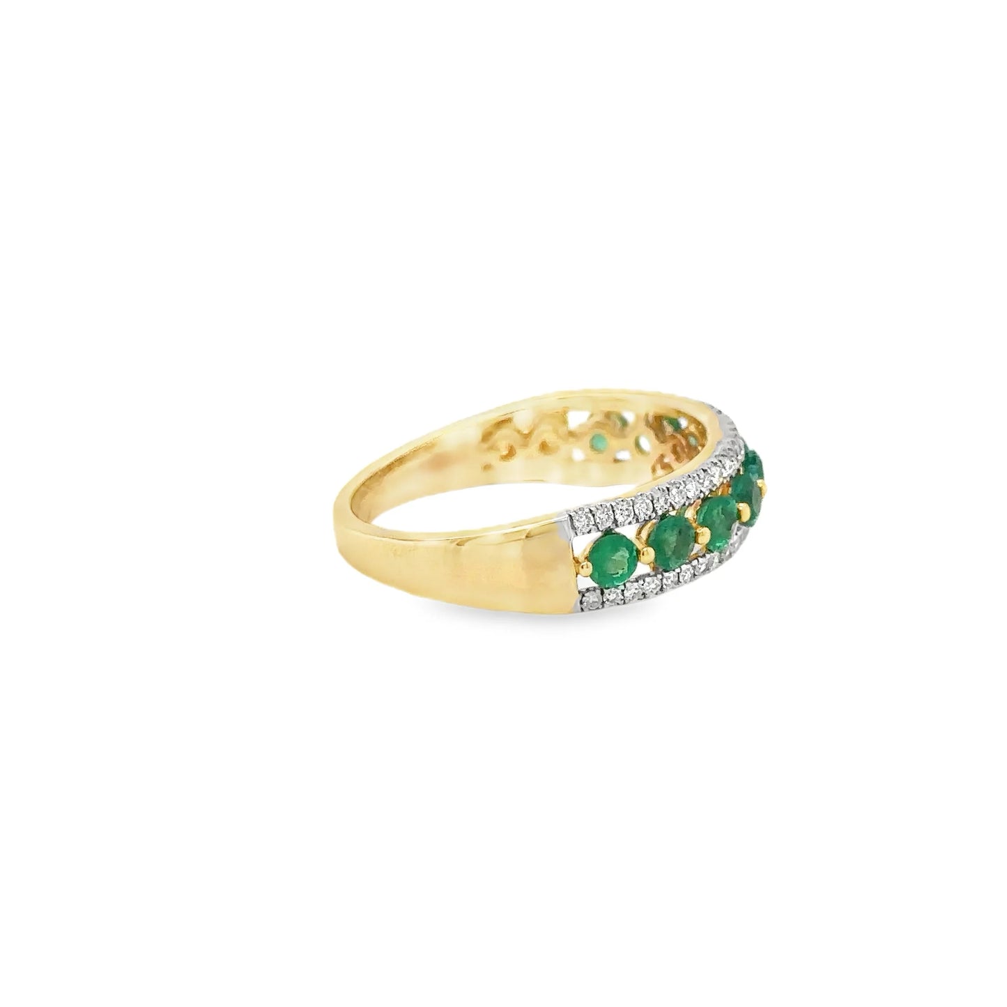 14KT YELLOW GOLD EMERALD AND DIAMONDS RING