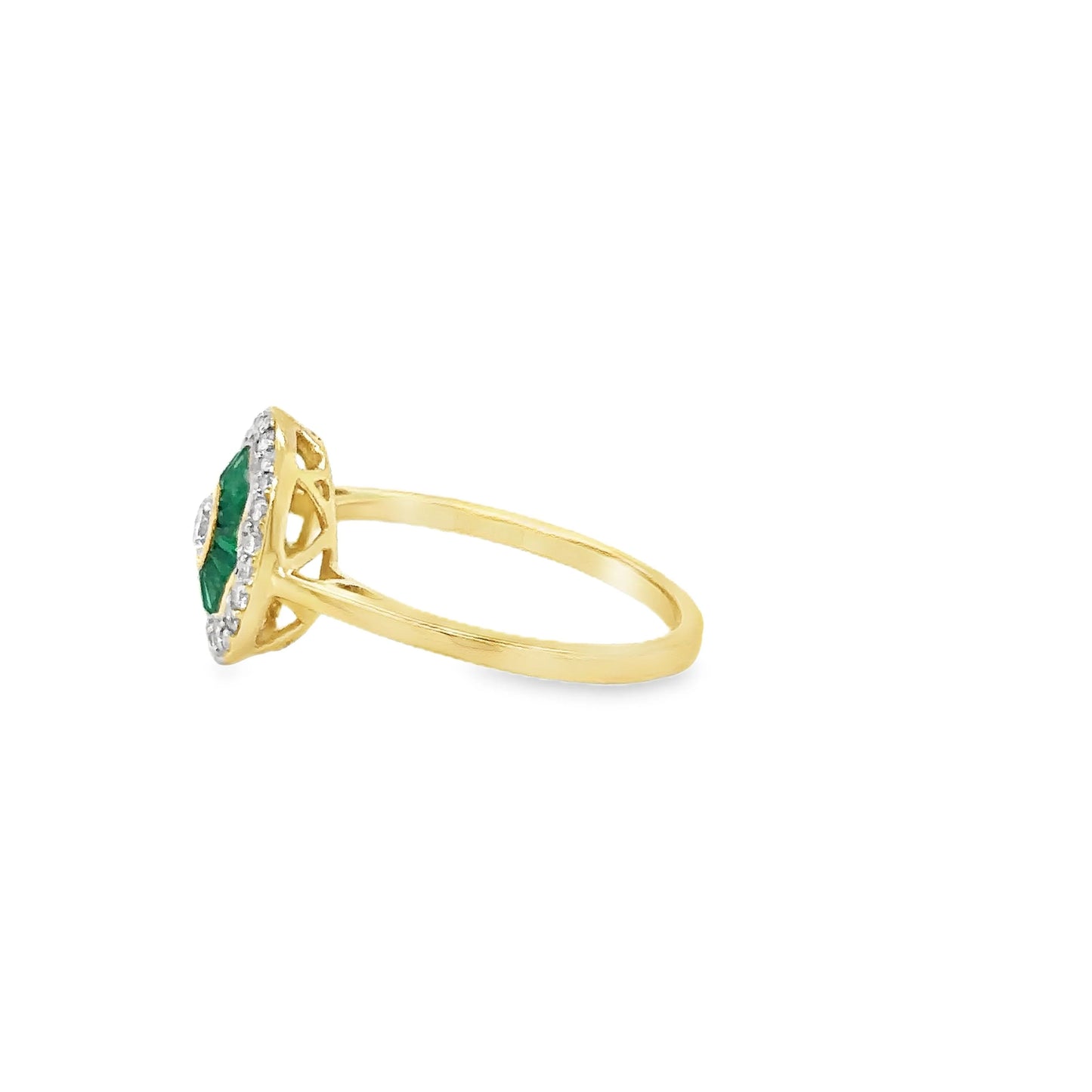 14KT YELLOW GOLD EMERALD AND DIAMONDS RING