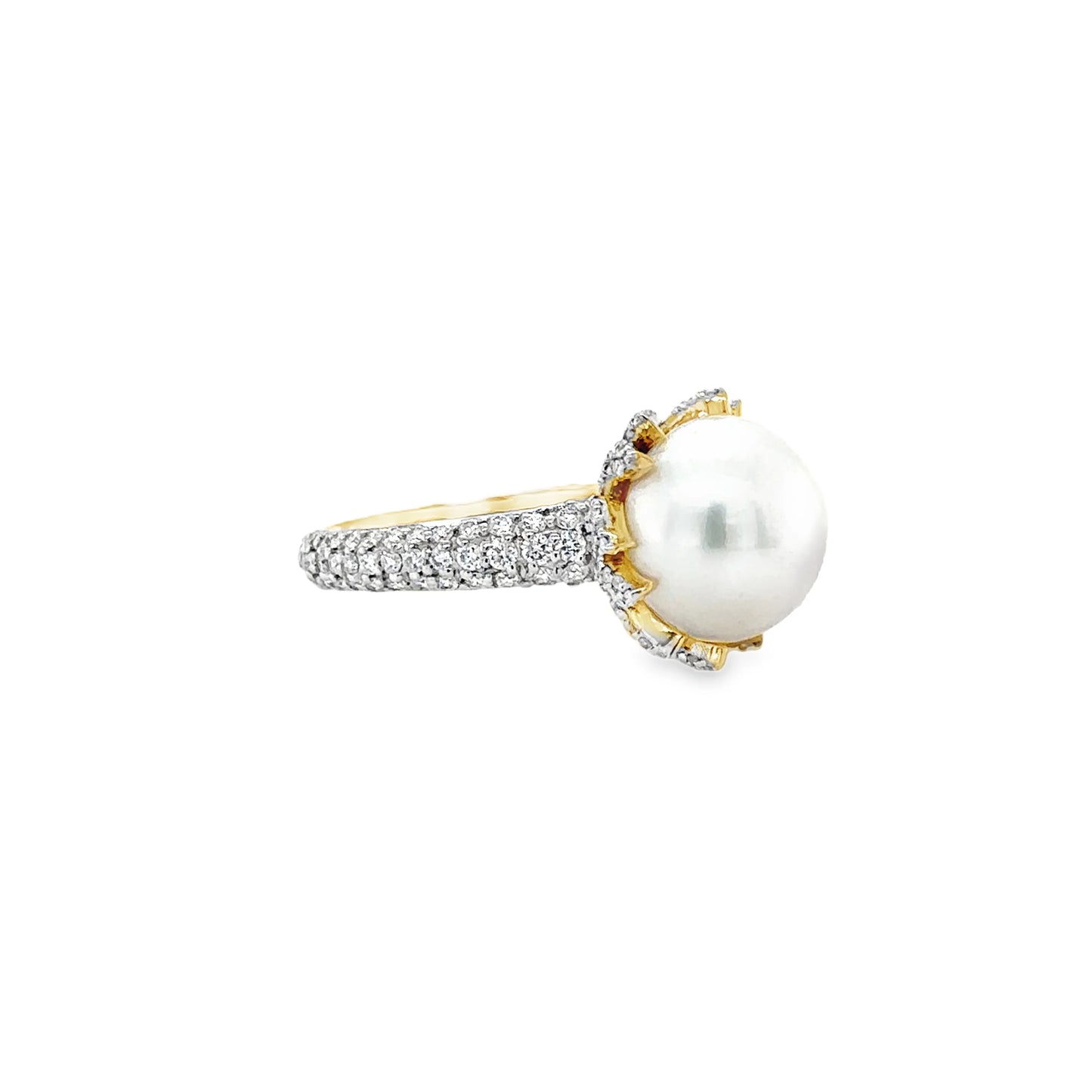 14KT YELLOW GOLD FRESH WATER PEARL AND DIAMOND RING
